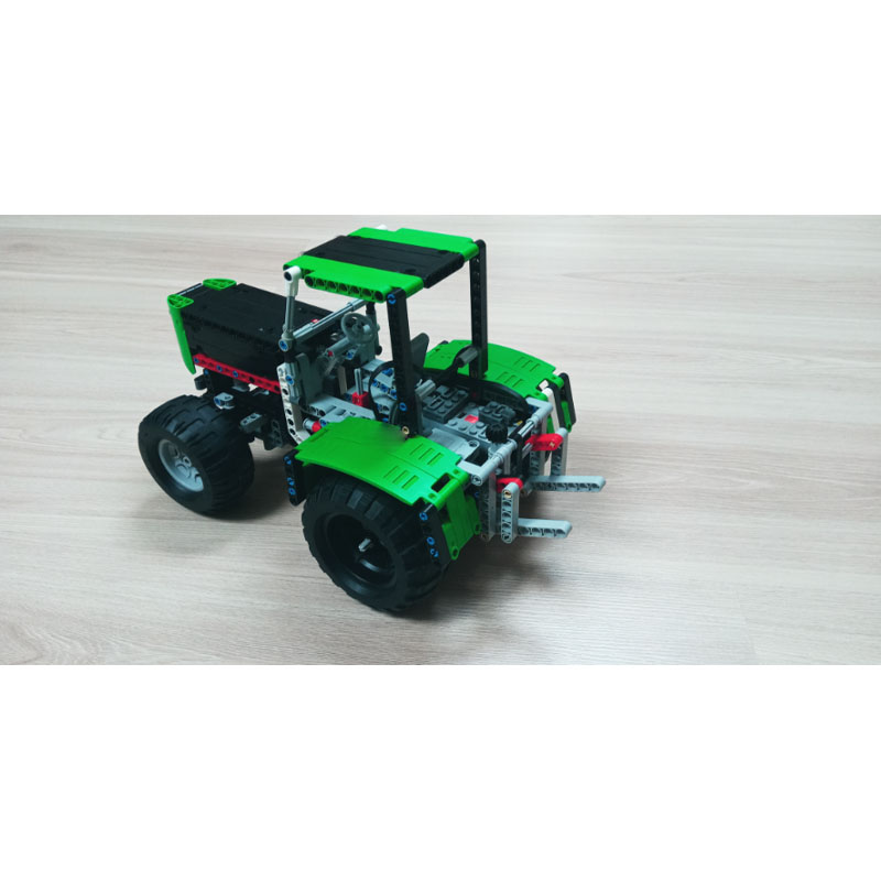 MOC-80667 Urban Farm Landbouwt - Urban Farming And Urban Agriculture recensie en prijs